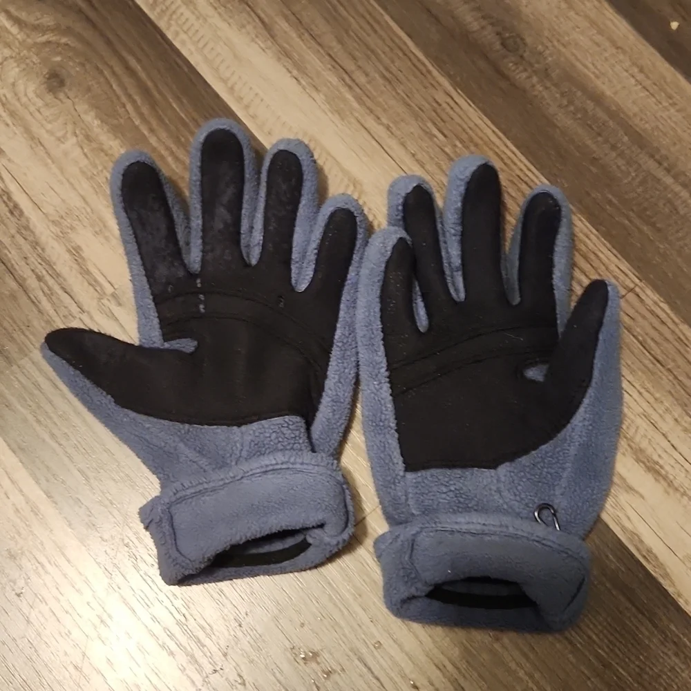 L.l. Bean Beanie And Gloves Set Color Purple